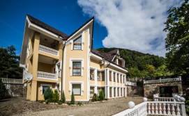 Вілла Гніздо Голубки