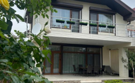 Вілла Life Family Sea House