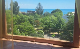 Квартира 2-х кімнатна, з видом на море