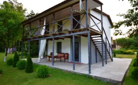 Приватна садиба Крайня Хата