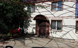 Домик 10 хв. від моря