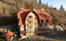 Приватна садиба Сакурая