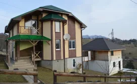 Приватна садиба Під Обрієм