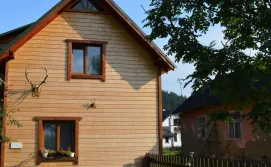 Приватна садиба "Лідія"