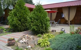 Котедж Околиця