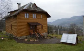 Приватна садиба Гірська вершина