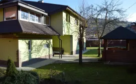 Приватна садиба Злата