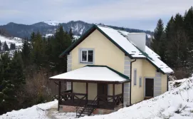 Котедж "Зорі Карпат"