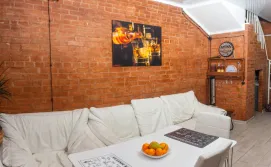 Коттедж Современный коттедж с баней на дровах