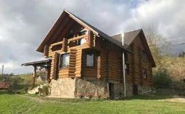 Приватна садиба Wooden Dream