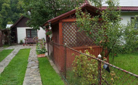 Приватна садиба У Іванки