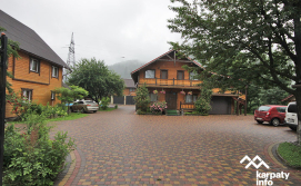 Гостинний двір Тетяна