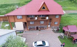 Котедж Гостинний двір