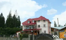 Приватна садиба у Олега