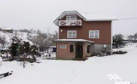 Приватна садиба Гірська роса