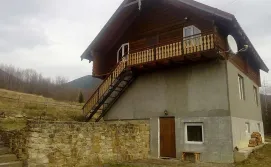 Приватна садиба Ніка