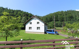 Приватна садиба Затишна хатина