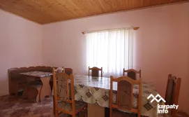 Приватна садиба Карпатська хата