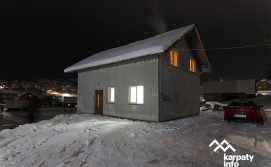 Приватна садиба У Віташі