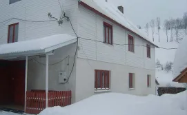 Приватна садиба Краса Карпат