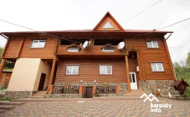 Приватна садиба Гостинний двір