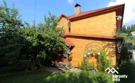 Приватна садиба Карпатська хатина