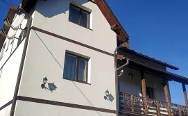 Приватна садиба White House