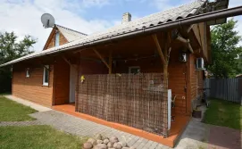 Приватна садиба Затишок у Олександра