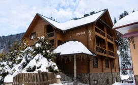 Готель Форест Хаус