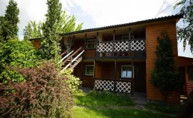 Котедж для 6 осіб (з банькою)