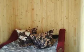 Приватна садиба Троянда