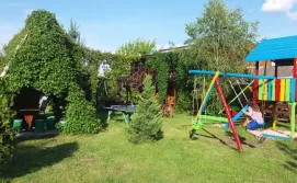 Приватна садиба Троянда