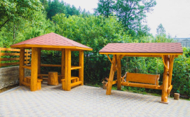 Гостинний двір Світлиця