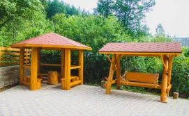 Гостинний двір Світлиця