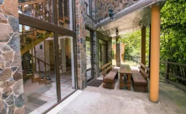 Готель Під Хом'яком