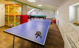 Готель 5 камінів