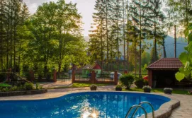 Гостьовий будинок Лелеч