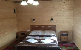 Приватна садиба Коло друзів