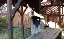 Приватна садиба Теремок