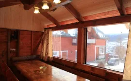 Приватна садиба Затишок в карпатах