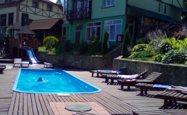 Котедж 12 місяців "Серпень"