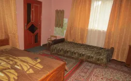 Апартаменти У потока