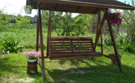 Будинок Цвіт лілії