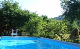 Приватна садиба Дорога додому