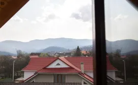 Приватна садиба Happy