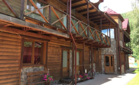 Гостинний двір "Бай"