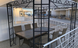 Апартаменти біля моря