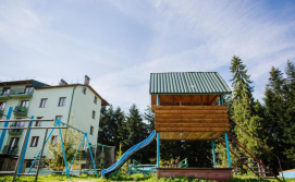 Комплекс для відпочинку Зелений Бір