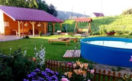 Котедж Довбуша 35а