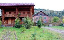 Готель Гостинний двір